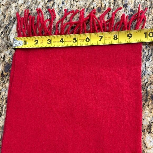 Marshall Field’s Wool Red Winter Fringe Scarf - Picture 4 of 5
